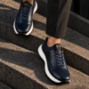 Tenis 3050 Azul Clásico — Descenso cenital