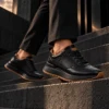 Tenis 3205 Eva Runner Negro con Detalles Miel — exterior en clave baja 1 Tenis 3205 Eva Runner Negro con Detalles Miel — Paso alto